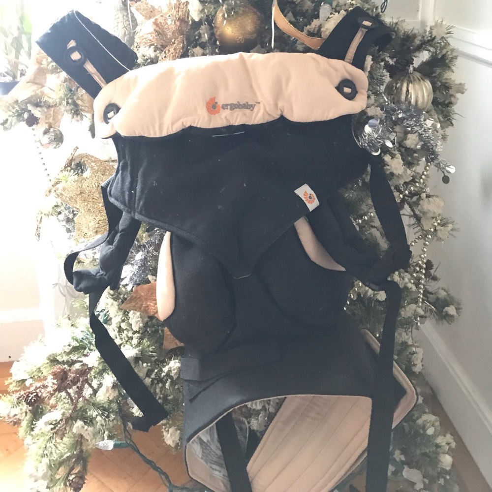 Ergo baby 360 infant insert teething pad and bib